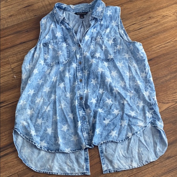 Star button down - Picture 1 of 2
